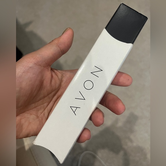 AVON Classic Silver Rhinestone Oval Face Watch Black Faux Leather Japan Elegant - Picture 9 of 10